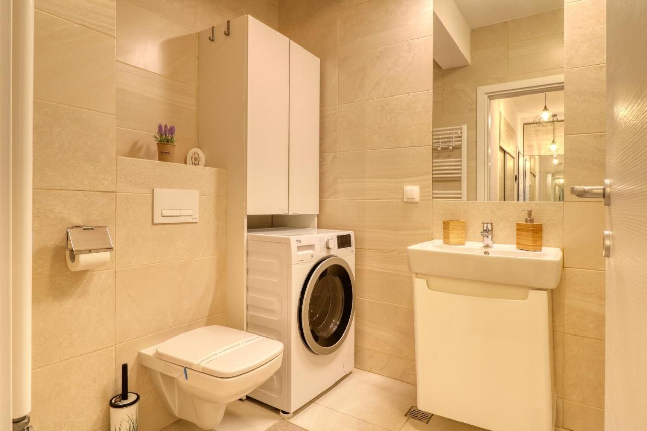 Relaxation Station - My Charming, Cosy&Inviting Apt - Smart Thermostat - Private Parking - Ior Park - Long Term Price Cuts Bucarest Esterno foto